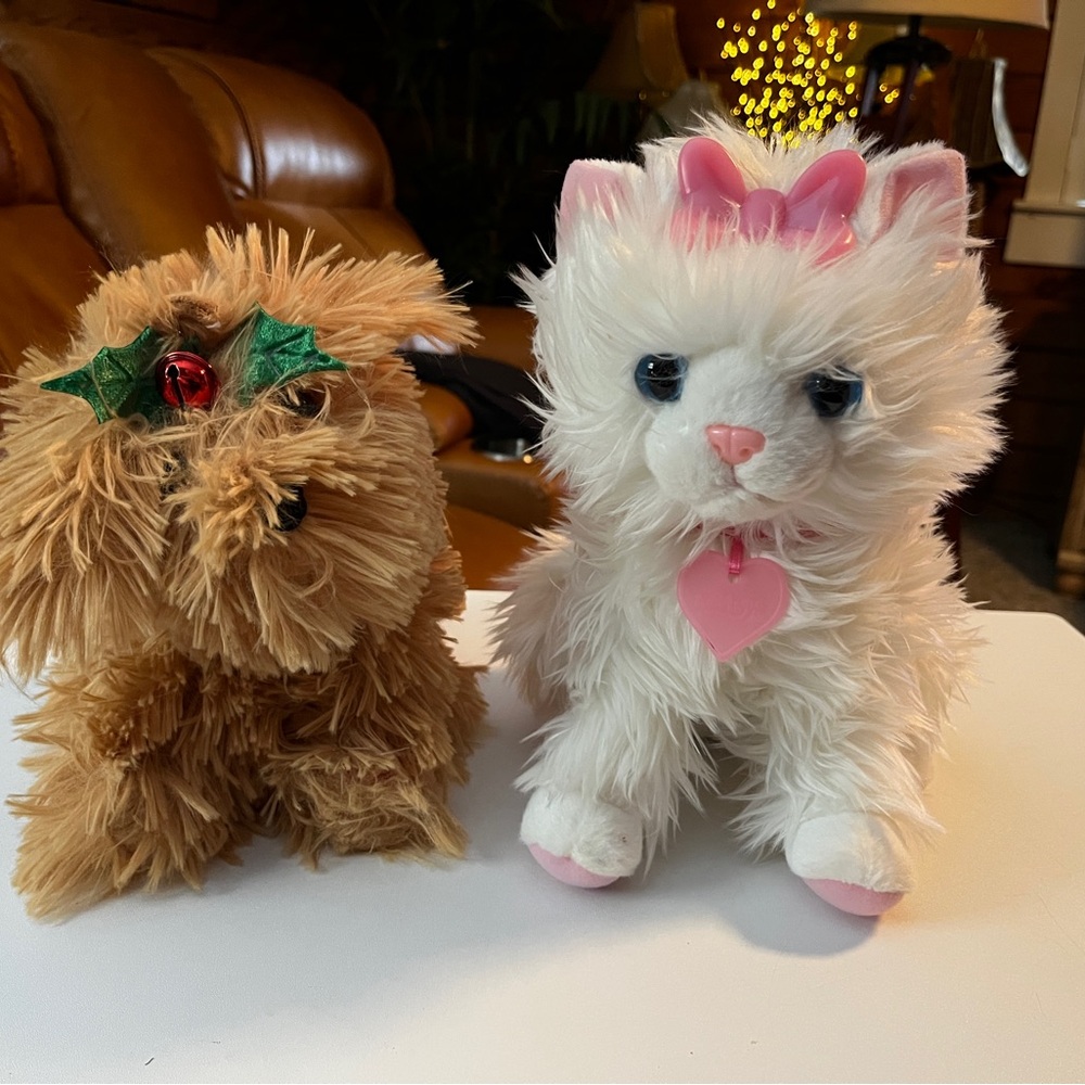 Animated movement White Plush Kitty with Brown Fluffy Puppy Duo Battery Powered